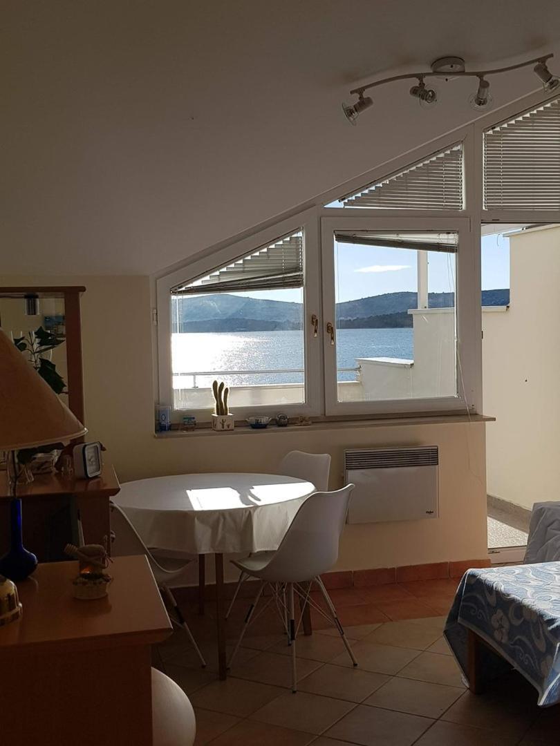 Seaside Apartments Turanj Εξωτερικό φωτογραφία